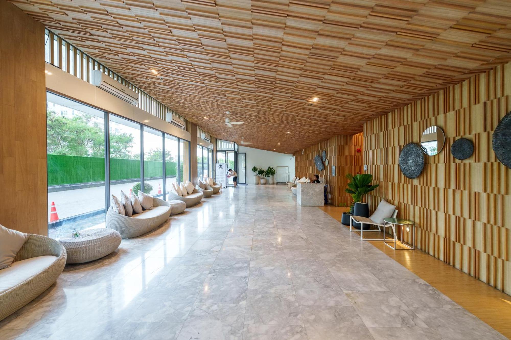 Veranda Residence By Ning Jomtien Beach Exterior photo